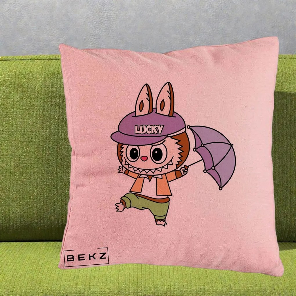 Perna Personalizata Labubu Lucky cu Umbrela, 40x40 cm, Roz, Husa Detasabila, Perna Inclusa, BEKZ®