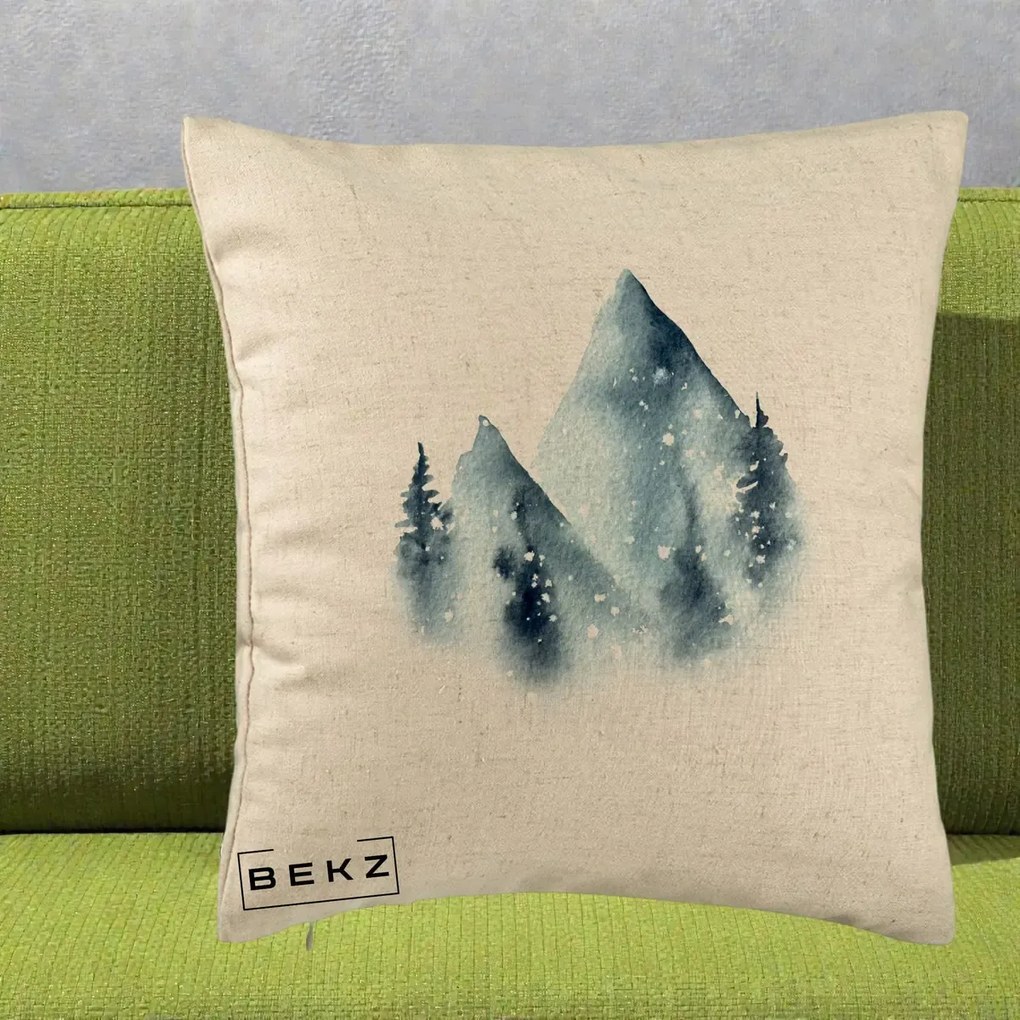 Perna Decorativa Munti Inzapeziti Acuarela Indigo, 40x40 cm, Bej, Husa Detasabila, Perna Inclusa, BEKZ®