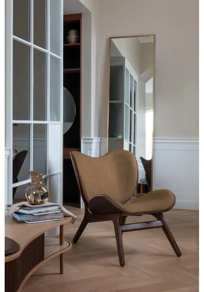 Fotoliu maro A Conversation Piece – UMAGE