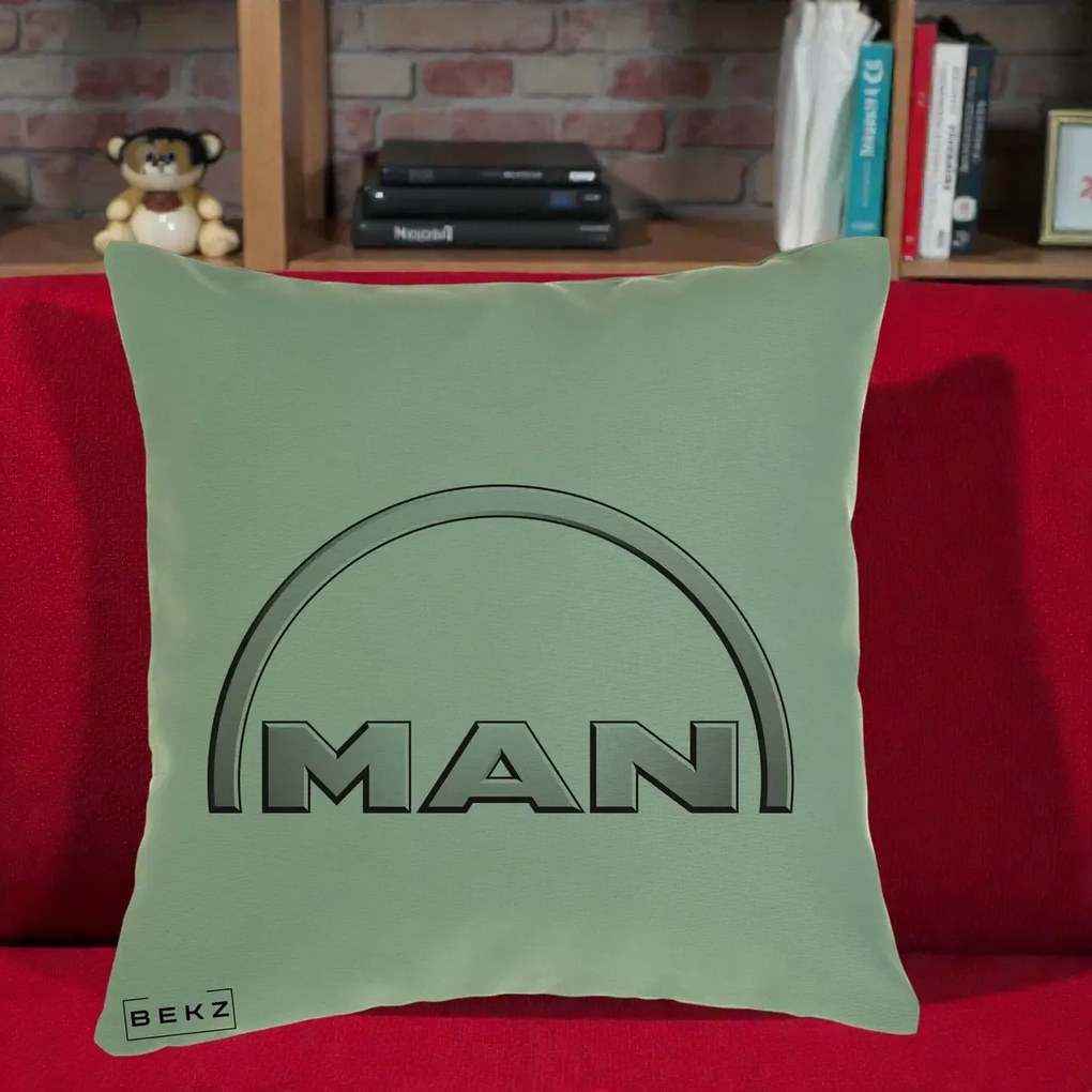 Perna Personalizata cu emblema MAN, 40x40 cm, Verde, Husa Detasabila, Perna Inclusa, BEKZ®