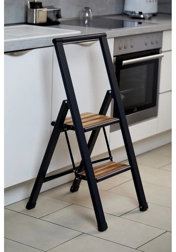 Scară pliabilă cu înveliș antiderapant din aluminiu Wenko Stepladder II, negru