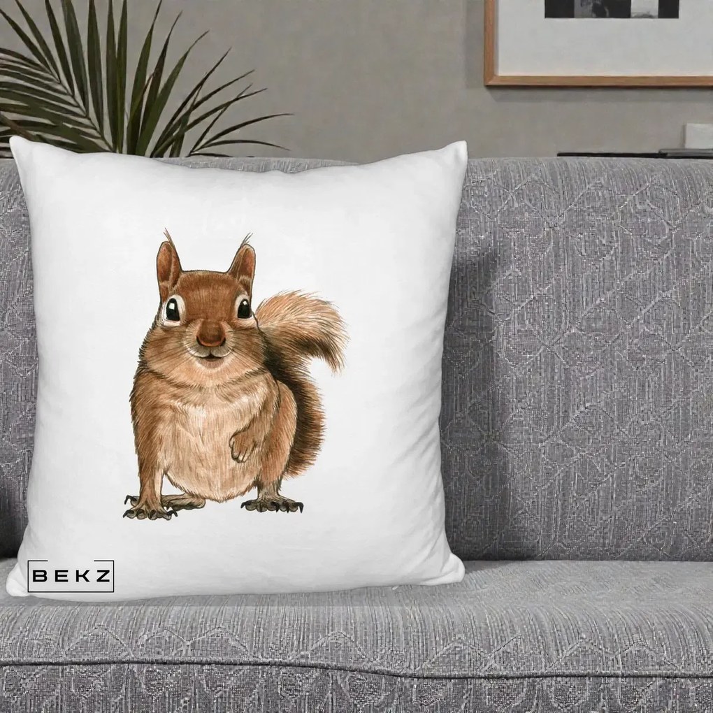 Perna Decorativa Veverita Acuarela, 40x40 cm, Alb Pufos, Husa Detasabila, Perna Inclusa, BEKZ®