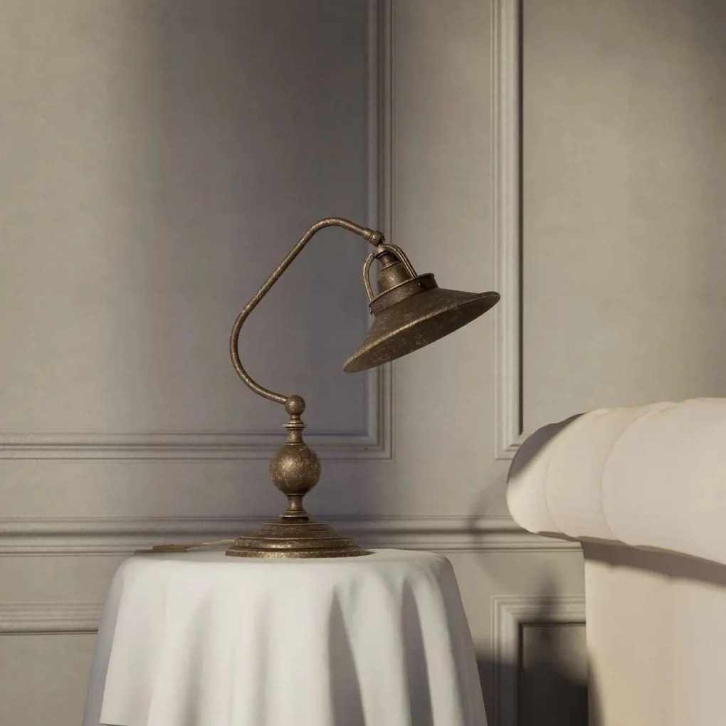 Lampa de masa stil industrial din alama personalizabila Alice