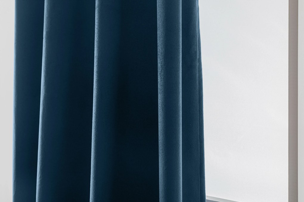 Draperie opaca DREAM VELVET 140x250 cm, petrol Agatat: Inele metalice
