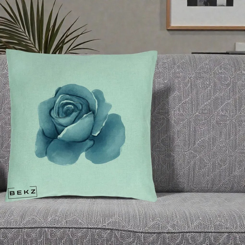 Perna Decorativa Trandafir Albastru Acuarela, 40x40 cm, Verde Menta, Husa Detasabila, Perna Inclusa, BEKZ®