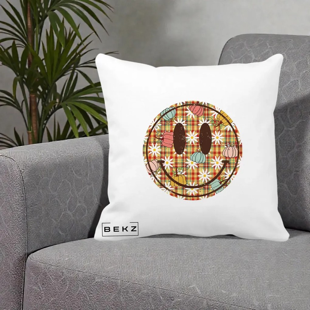 Perna Decorativa Smiley Face de Toamna cu Tartan si Dovlecei, 40x40 cm, Alba Mata, Husa Detasabila, Perna Inclusa, BEKZ®