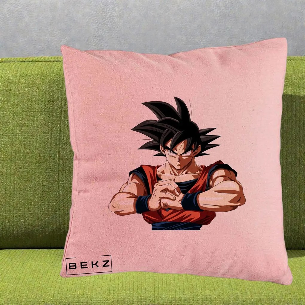 Perna Personalizata Dragon Ball Goku Portret Serios, 40x40 cm, Roz, Husa Detasabila, Perna Inclusa, BEKZ®