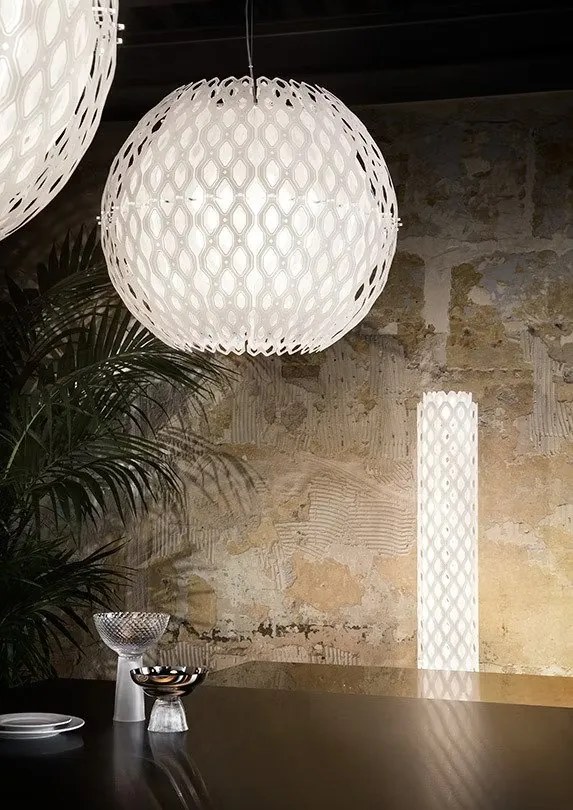 Lustra design Art Deco unicat realizata manual Charlotte Globe