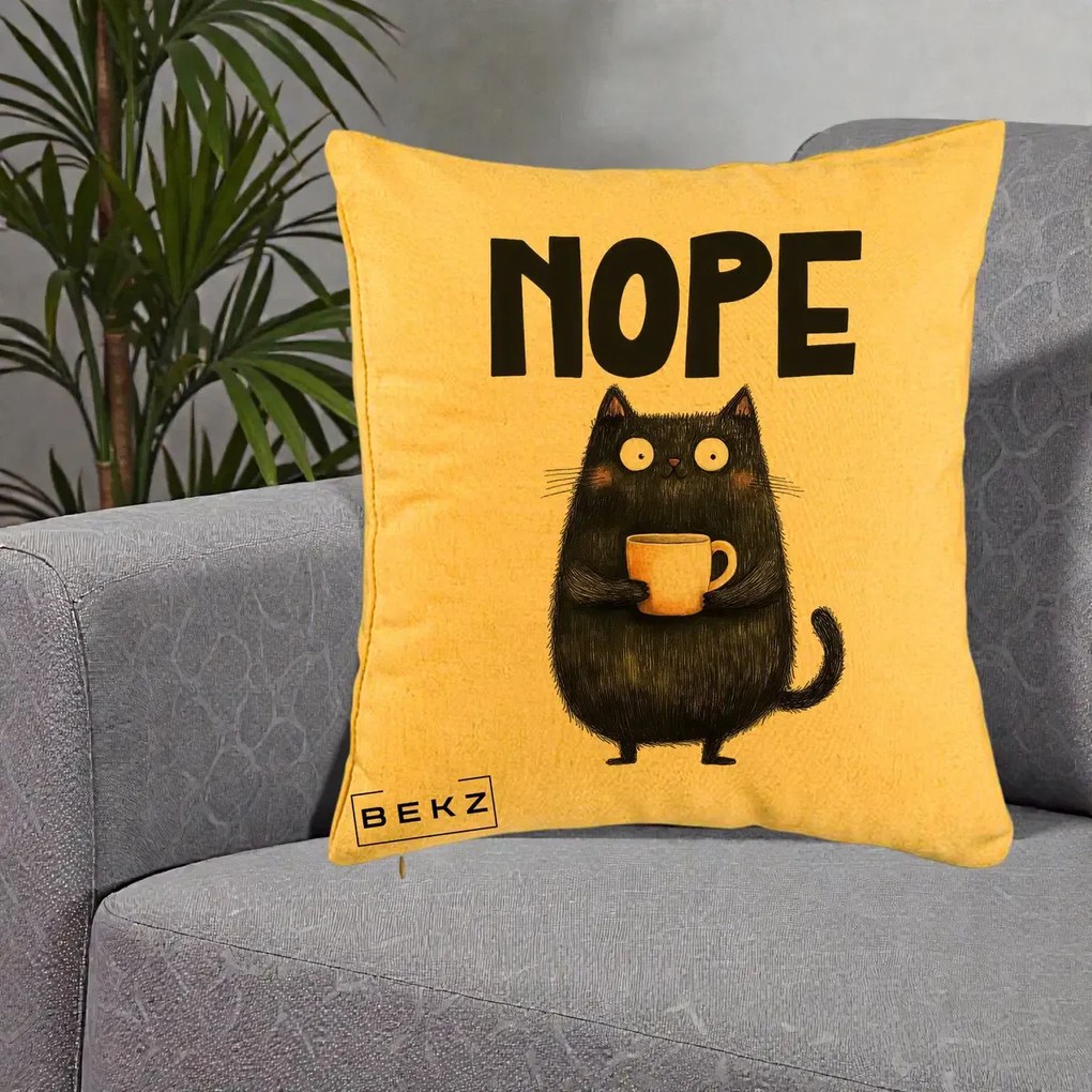 Perna Decorativa NOPE Pisica Neagra Cafea, 40x40 cm, Galben, Husa Detasabila, Perna Inclusa, BEKZ®
