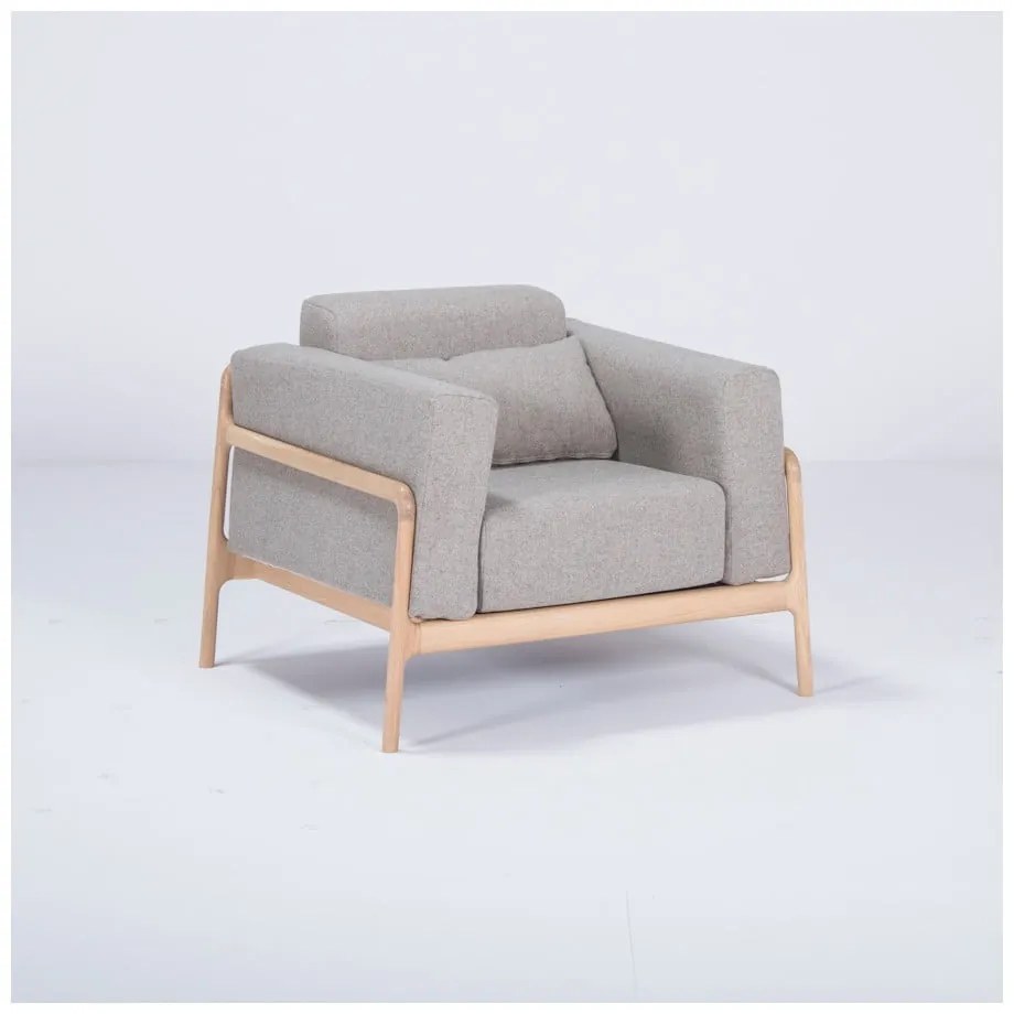 Fotoliu din lemn de stejar Gazzda Fawn, gri