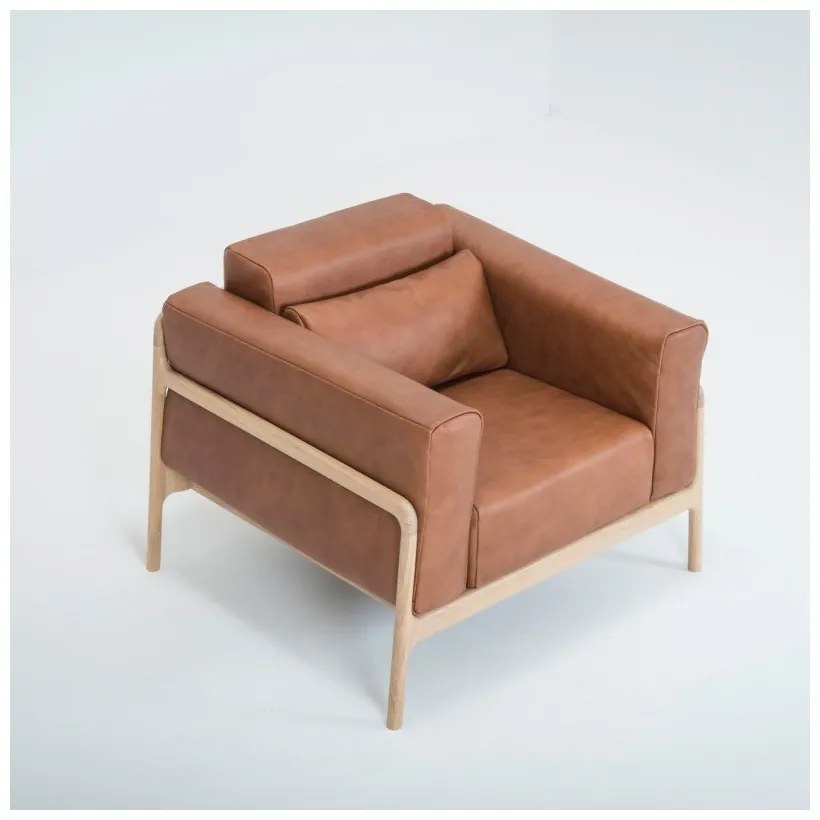 Fotoliu din piele bovină cu structură din lemn masiv de stejar Gazzda Fawn, maro cognac