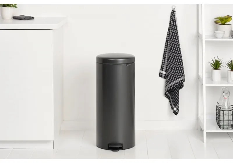 Cos de gunoi cu pedala Brabantia NewIcon 1008850, 30 L, Inchidere lina, Baza antiderapanta, Gri inchis