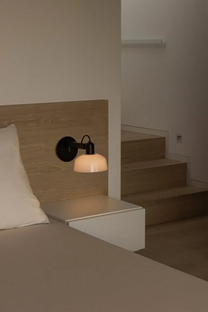 Aplica de perete cu brat directionabil TATAWIN sticla alba