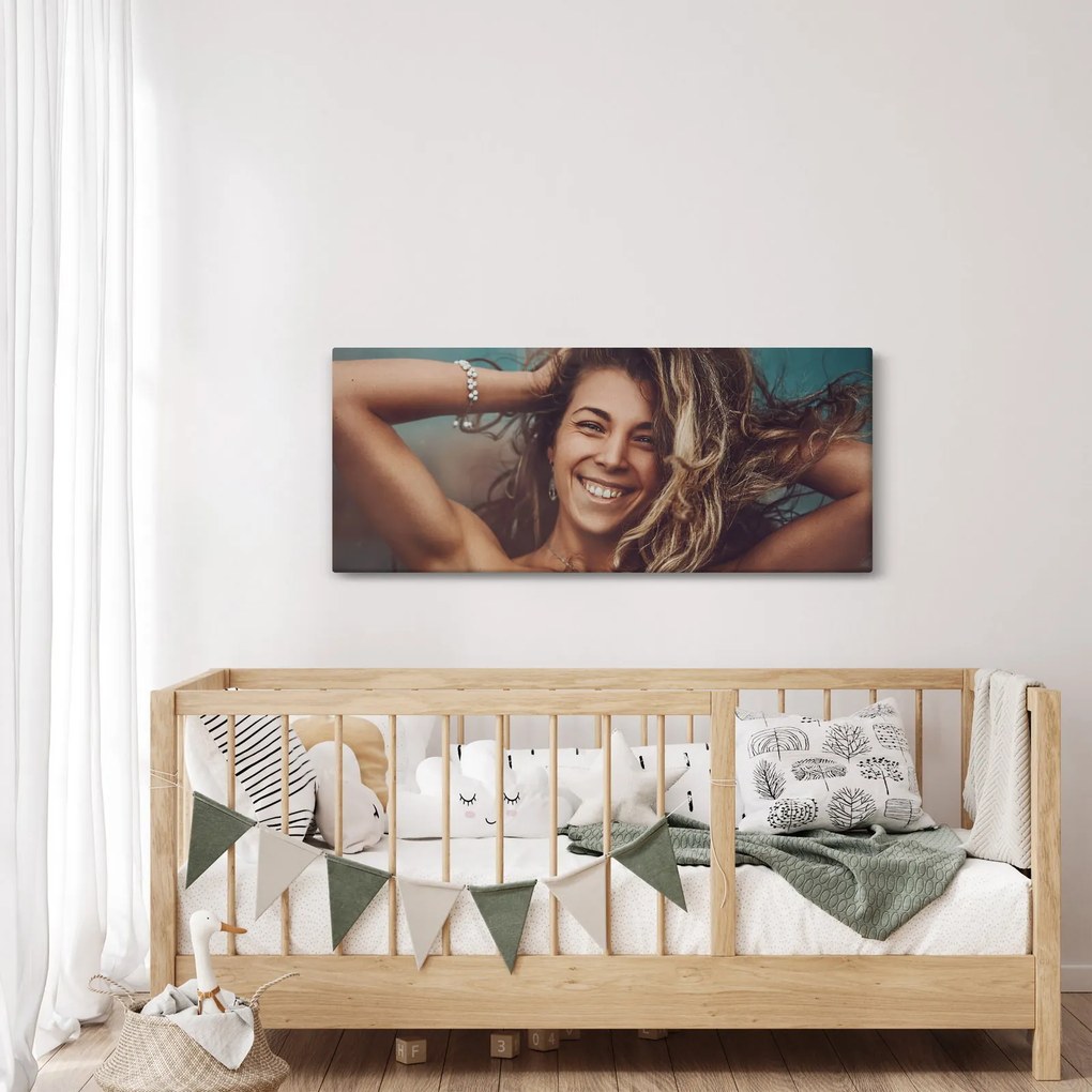 Tablou - Portretul unei femei tinere (120x50 cm)