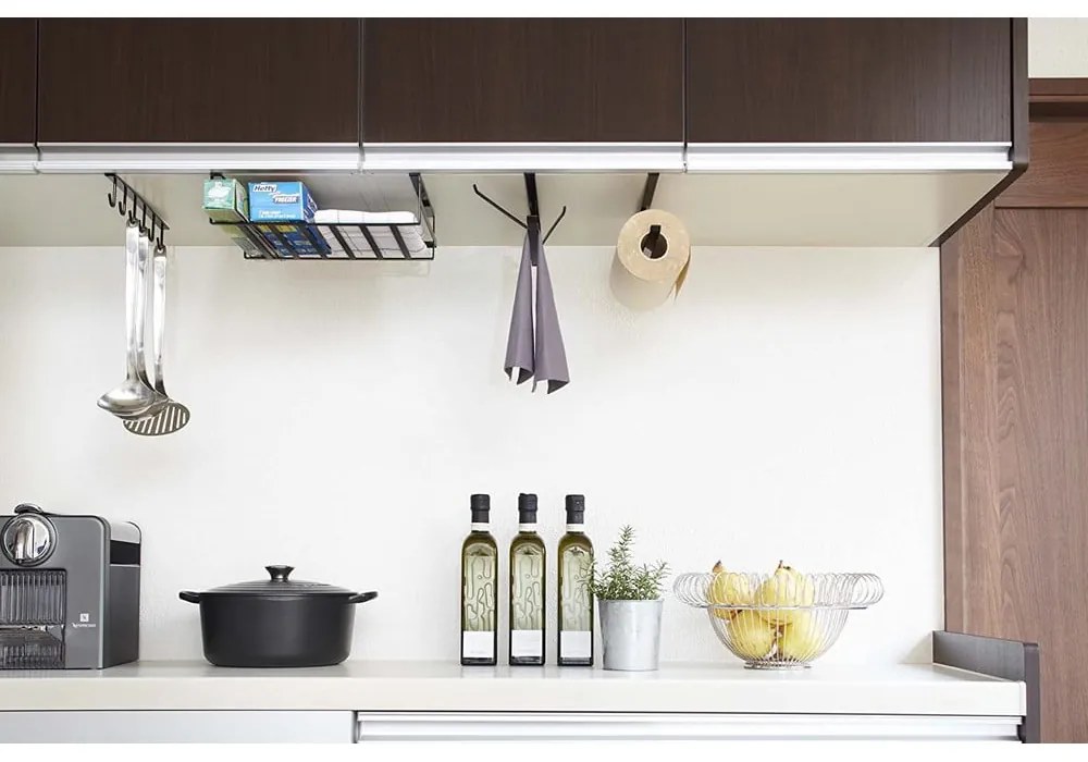 Suport de agățat pentru prosoape de hârtie Yamazaki Tower, negru