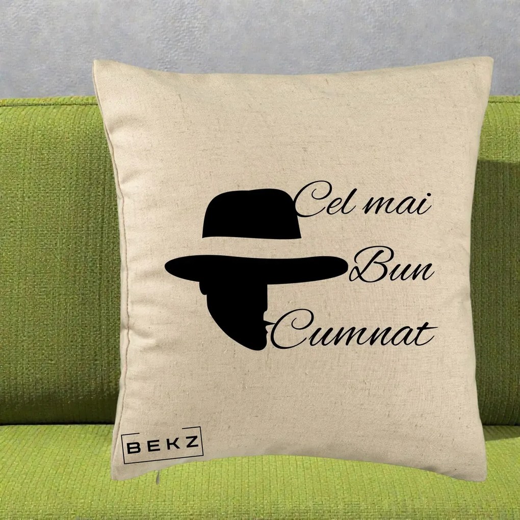 Cadou pentru Cumnat - Perna Personalizata Cel mai Bun Cumnat cu Silueta Palarie, 40x40 cm, Bej, Husa Detasabila, Perna Inclusa, BEKZ®