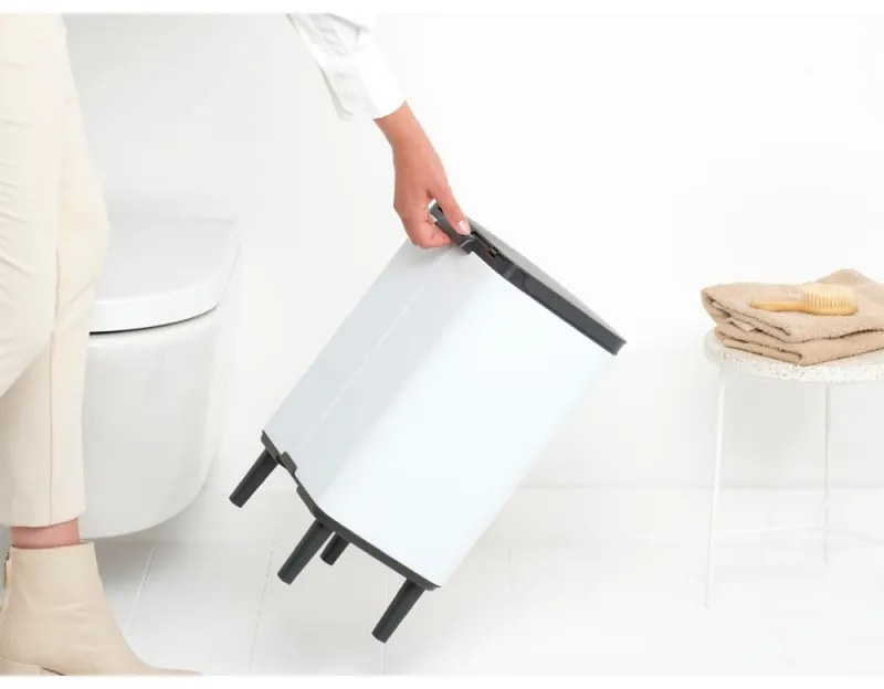 Cos de gunoi Brabantia Bo Small Hi 1006647, 12 L, Deschidere lina si silentioasa, Baza antiderapanta, Alb