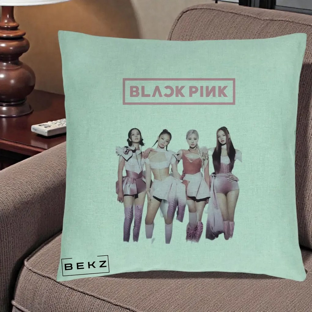 Perna Personalizata K-pop BLACKPINK Fotografie Grup Tinute Roz, 40x40 cm, Verde Menta, Husa Detasabila, Perna Inclusa, BEKZ®