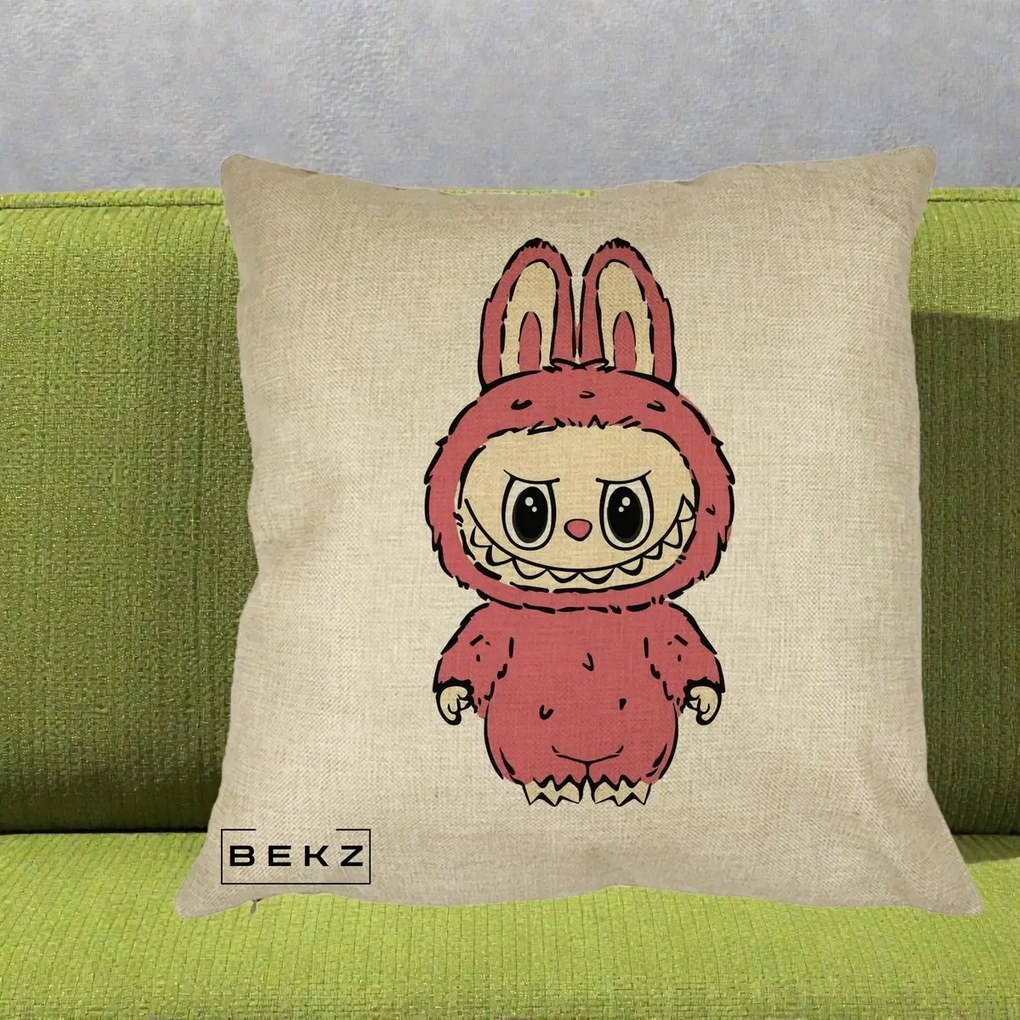 Perna Personalizata Labubu Roz Solo, 40x40 cm, Crem, Husa Detasabila, Perna Inclusa, BEKZ®