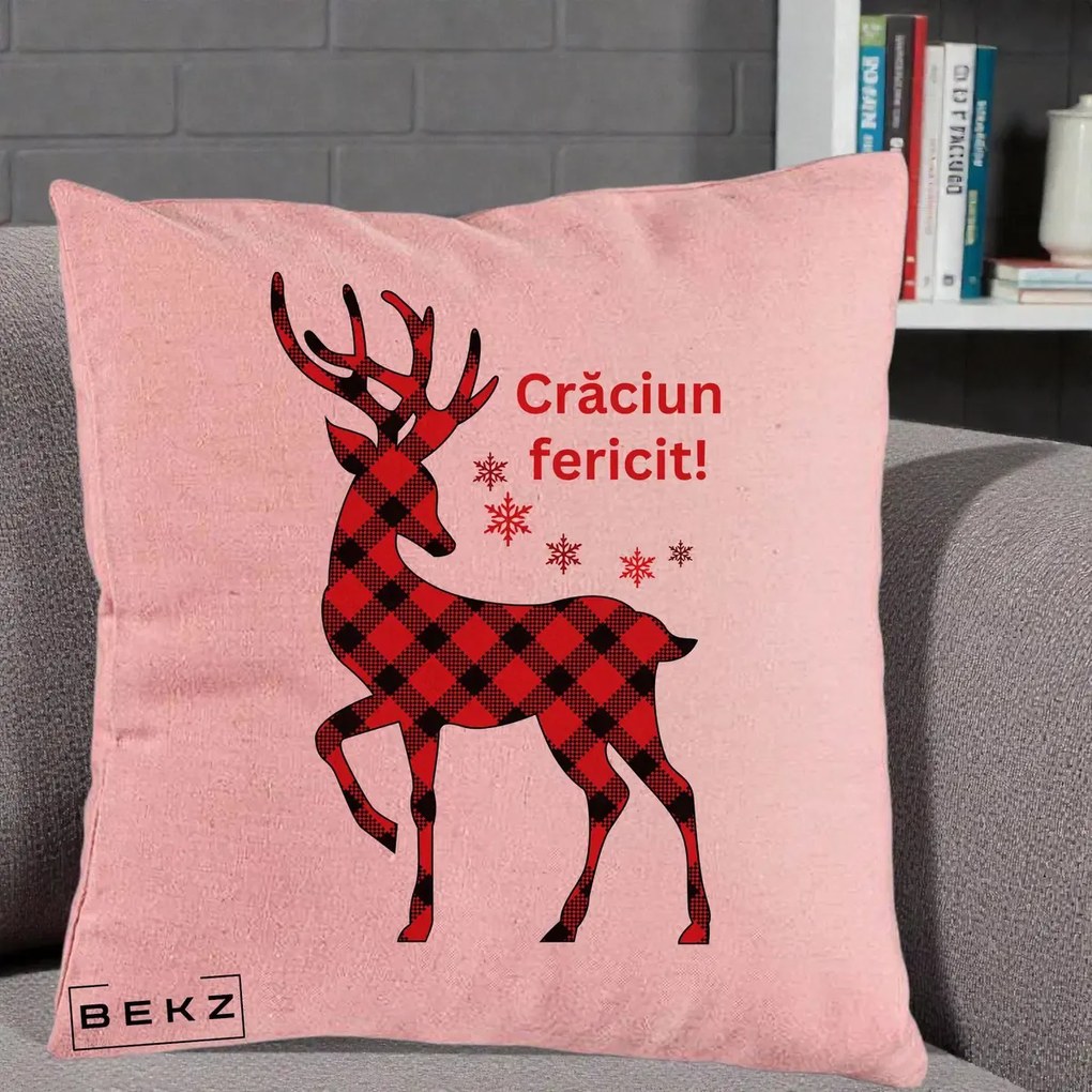 Perna Decorativa Ren Tartan Craciun Fericit, 40x40 cm, Roz, Husa Detasabila, Perna Inclusa, BEKZ®