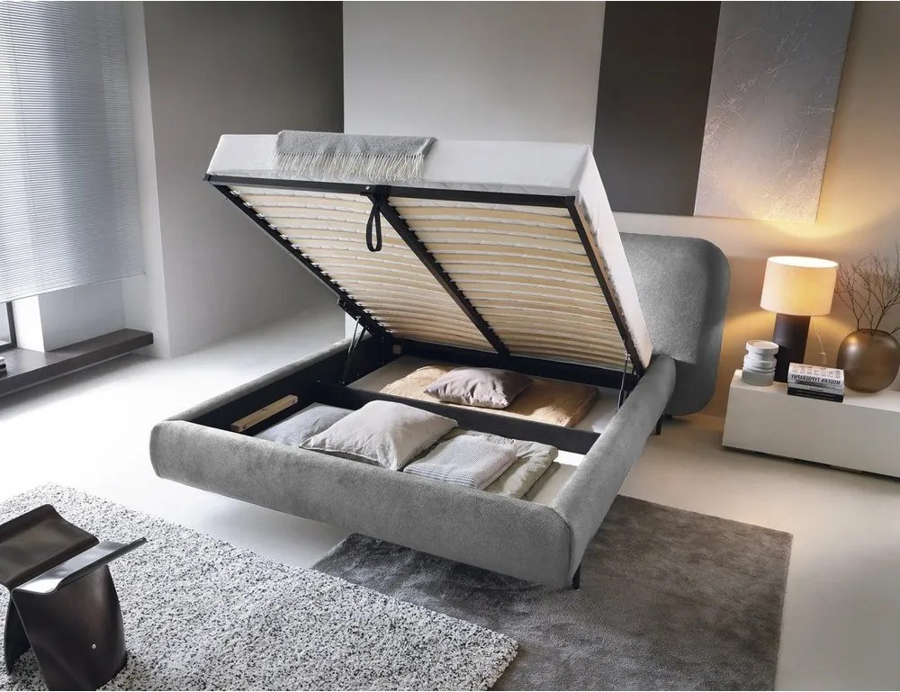 Pat matrimonial gri tapițat cu spațiu de depozitare cu somieră 140x200 cm Pointt – ELTAP