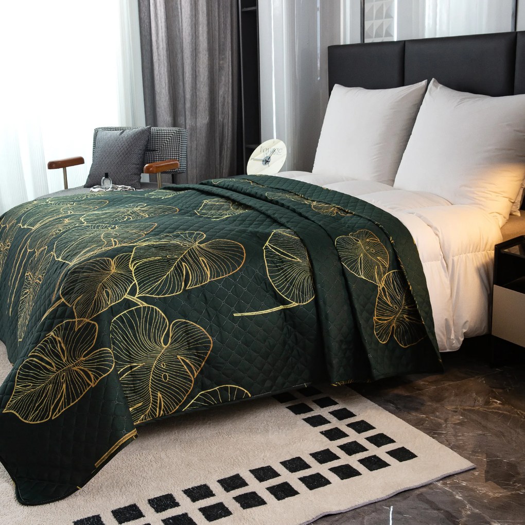 Cuvertura de pat cu model VENECIA verde inchis Dimensiune: 170 x 210 cm
