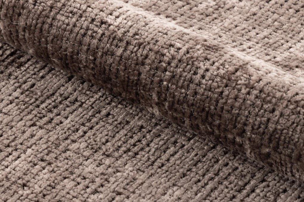 MAZZONI EXPORT IRIS Maro Stins (țesătură Juto 24) / picioare negre - SCAUN MODERN TAPIȚAT PENTRU SALON/SUFRAGERIE LOFT