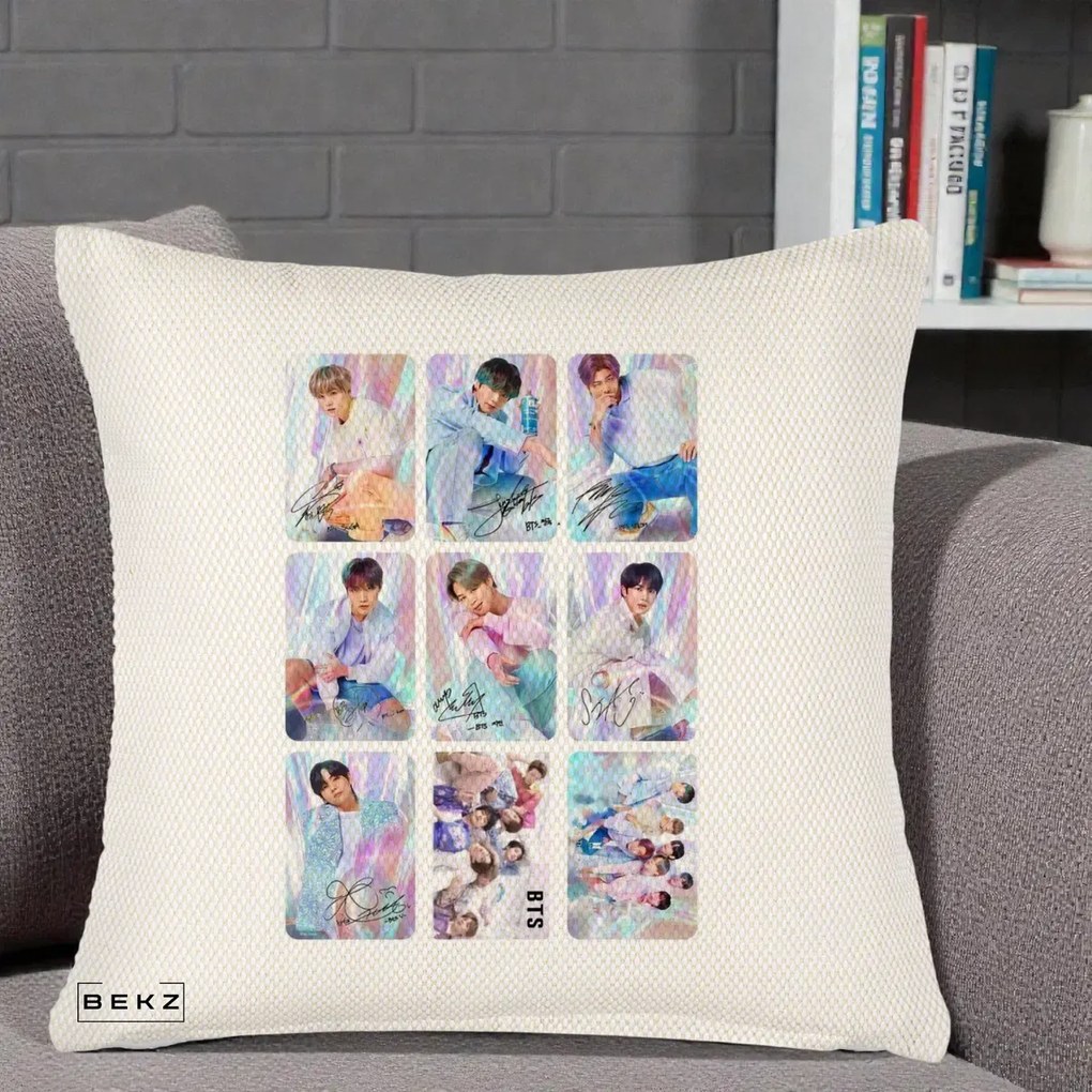 Perna Personalizata K-pop BTS Colaj 9 Fotografii Autografe Individual, 40x40 cm, Crem Reliefat, Husa Detasabila, Perna Inclusa, BEKZ®