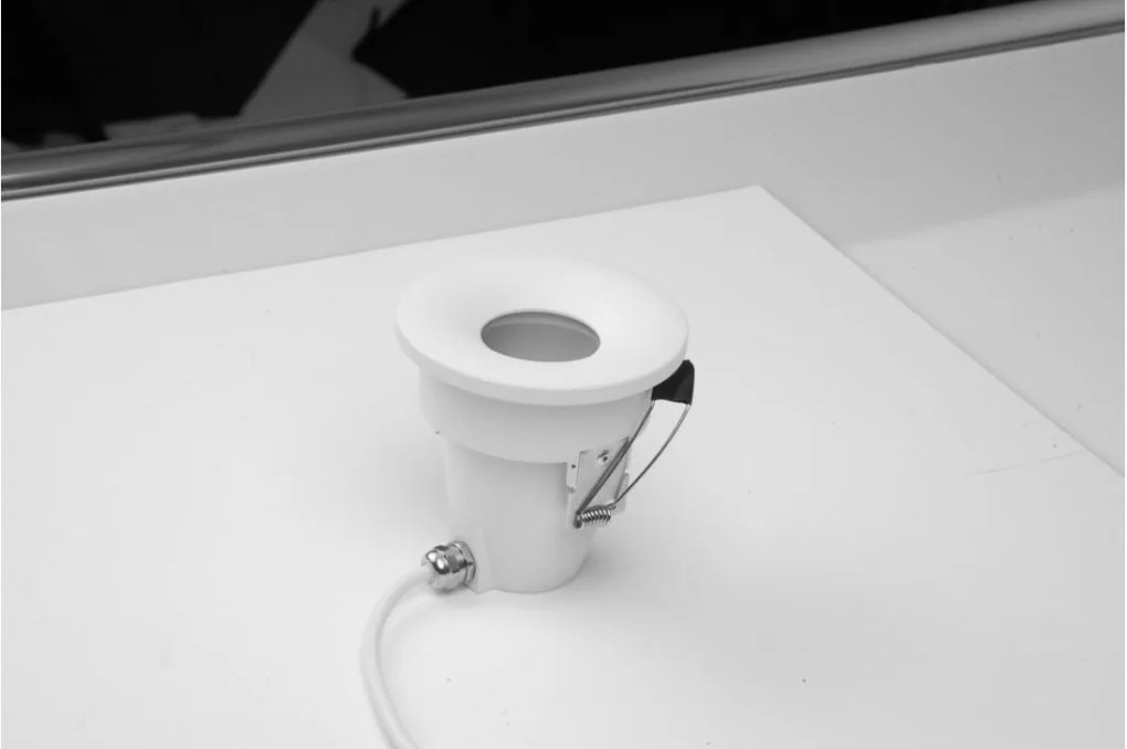 Spot incastrabil cu protectie IP65 ROMOLO R alb
