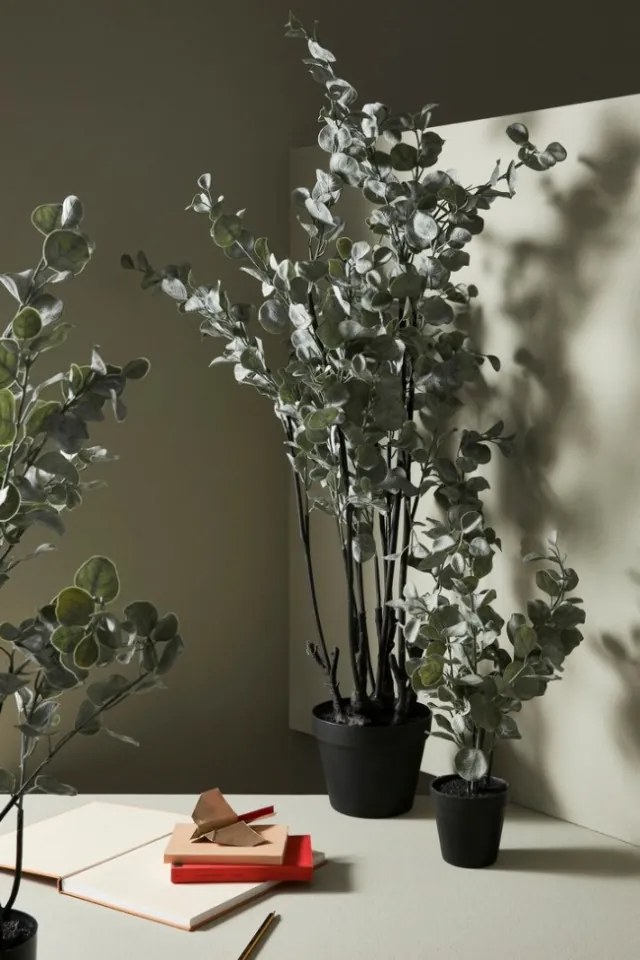 Planta artificiala decorativa cu ghiveci, 40 cm, Eucalipt Bizzotto