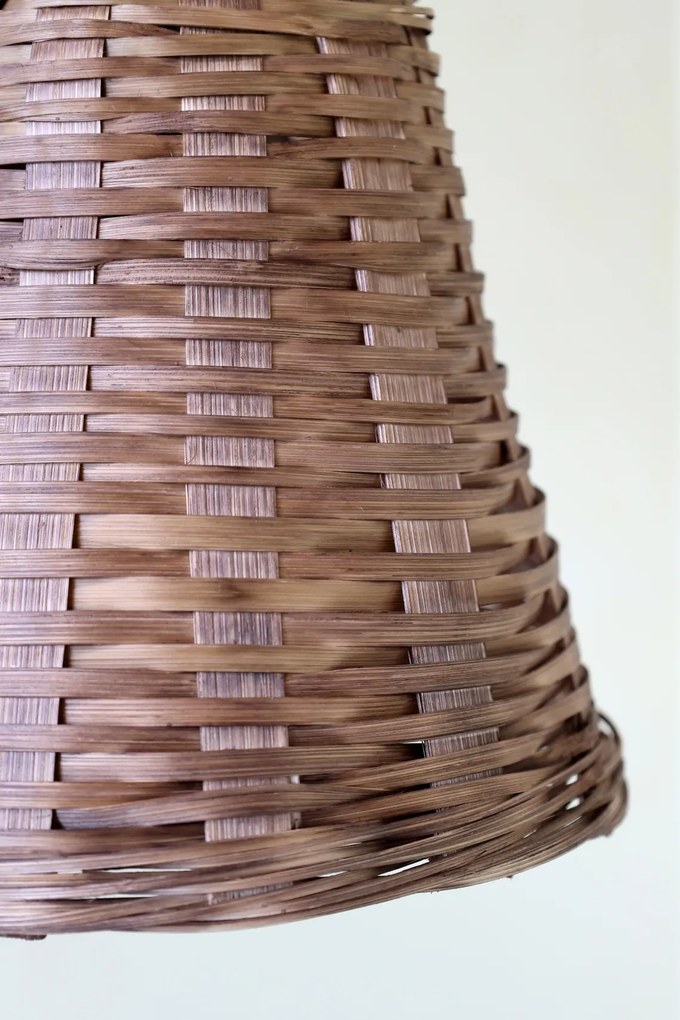 Lustra împletită manual din rattan si rachita, D22 cm