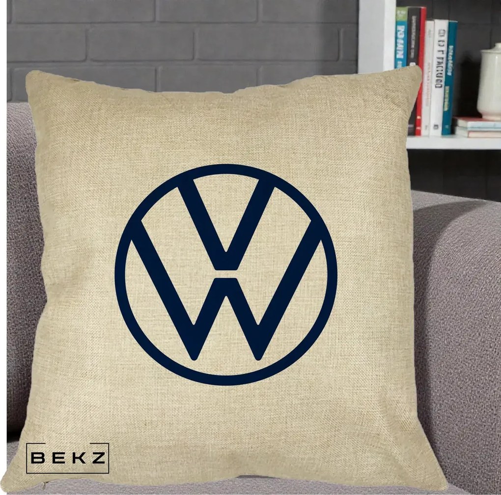 Perna Personalizata cu emblema Volkswagen, 40x40 cm, Crem, Husa Detasabila, Perna Inclusa, BEKZ®