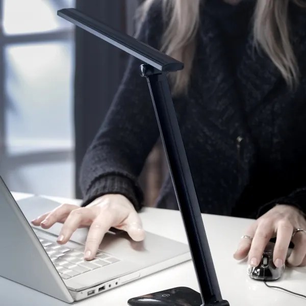 Lampă LED dimabilă de masă cu port USB ONLI DESKI LED/7W/230V 4000K negru