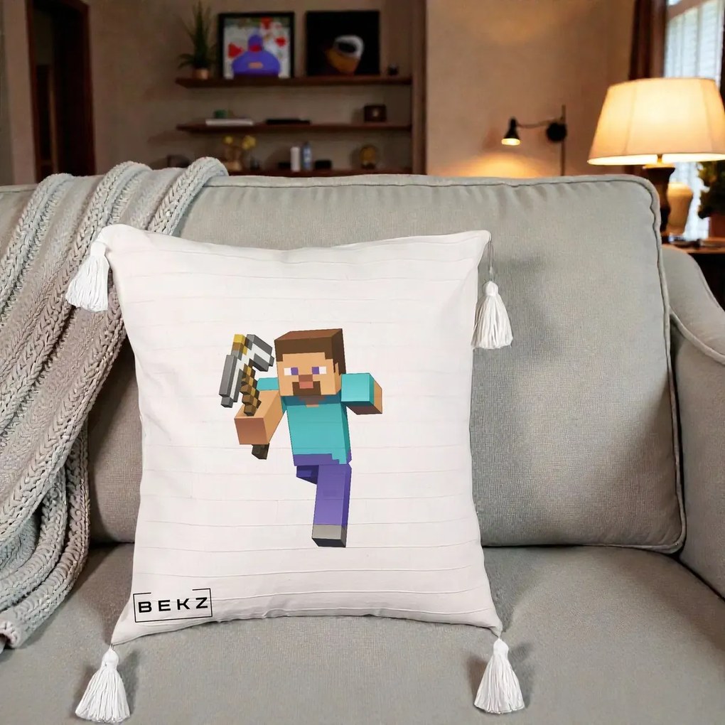 Perna Personalizata Minecraft Steve, 40x40 cm, Bej cu Franjuri, Husa Detasabila, Perna Inclusa, BEKZ®