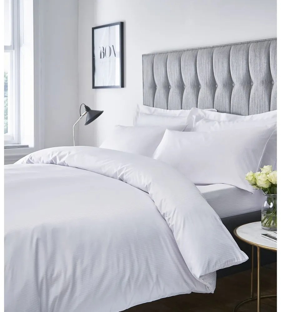 Lenjerie albă pentru pat de o persoană 135x200 cm Satin Stripe - Catherine Lansfield