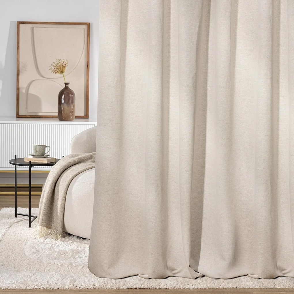 Perdea cu bandă de pliuri