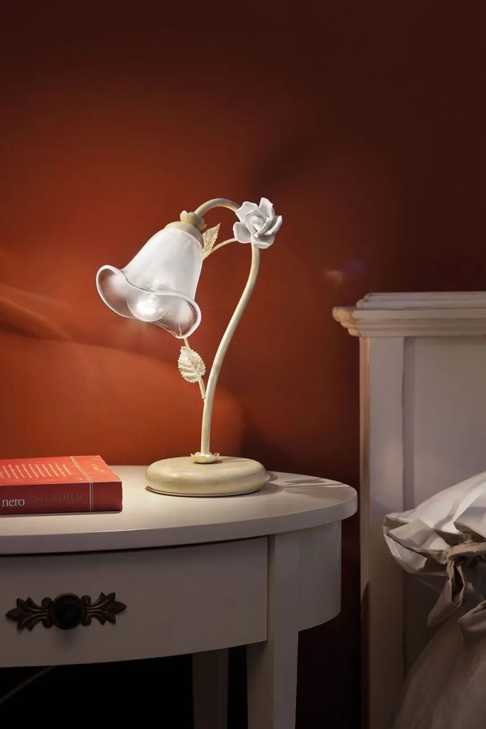 Veioza clasica cu flori din ceramica realizate manual SIENAL