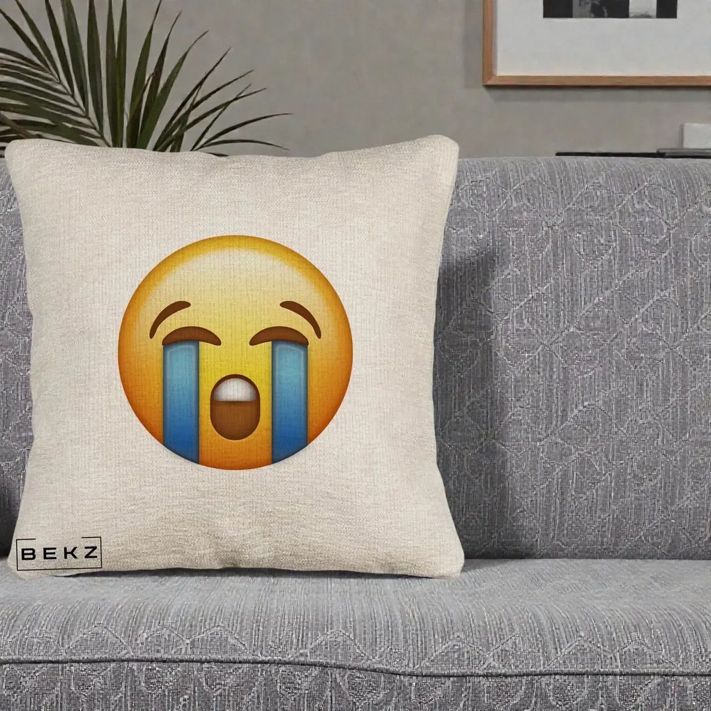 Perna Decorativa Emoji Plange, 40x40 cm, Bej Canapea, Husa Detasabila, Perna Inclusa, BEKZ®