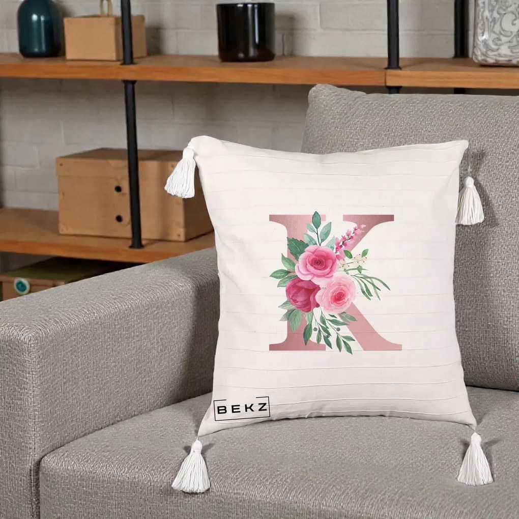 Cadou Personalizat - Perna Personalizata Monograma Rose Gold Litera K, 40x40 cm, Bej cu Franjuri, Husa Detasabila, Perna Inclusa, BEKZ®