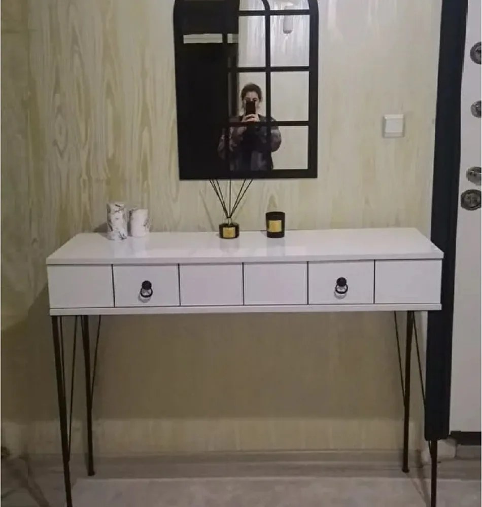Consola hol Aida cu sertar culoare alb si negru