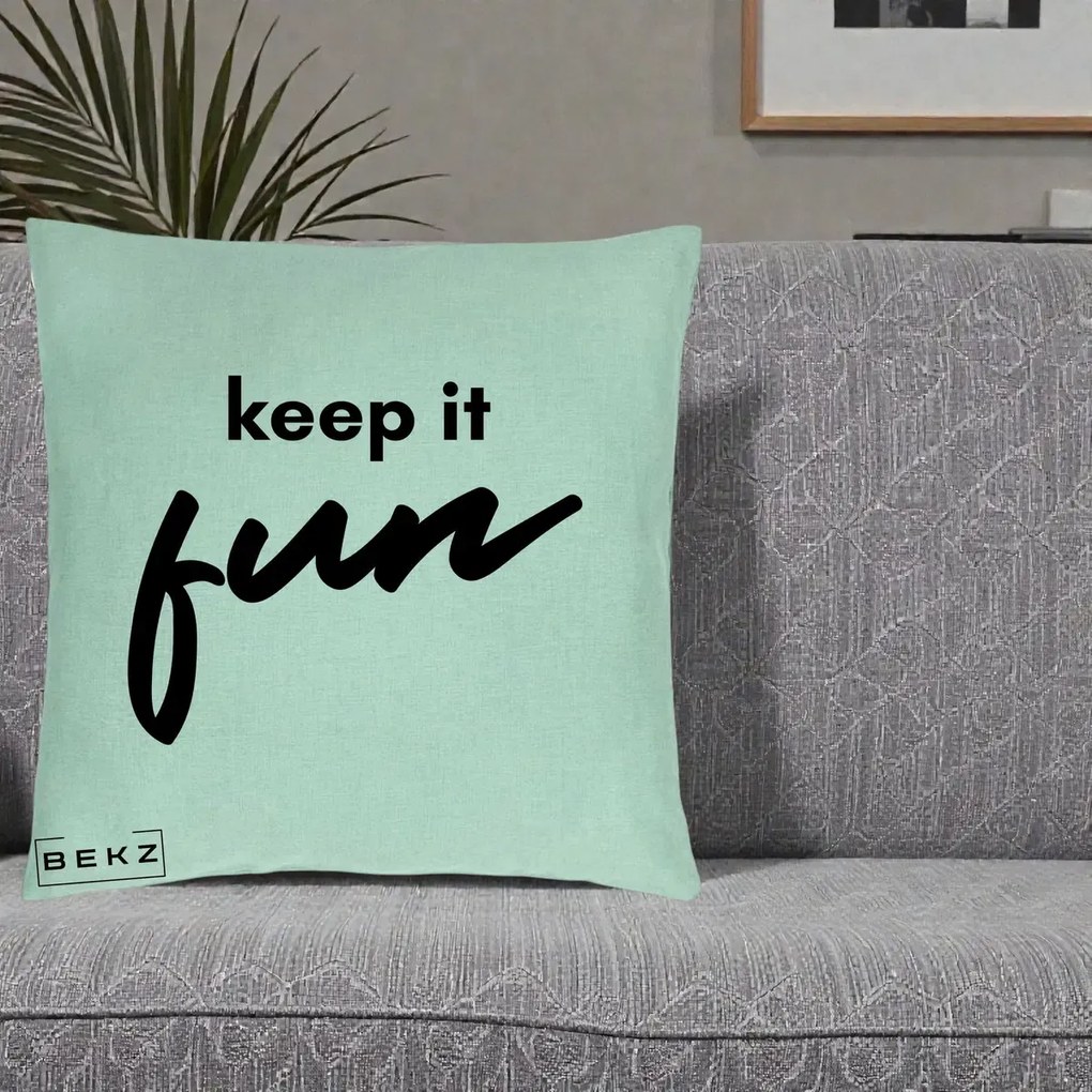 Perna Decorativa Keep It Fun, 40x40 cm, Verde Menta, Husa Detasabila, Perna Inclusa, BEKZ®