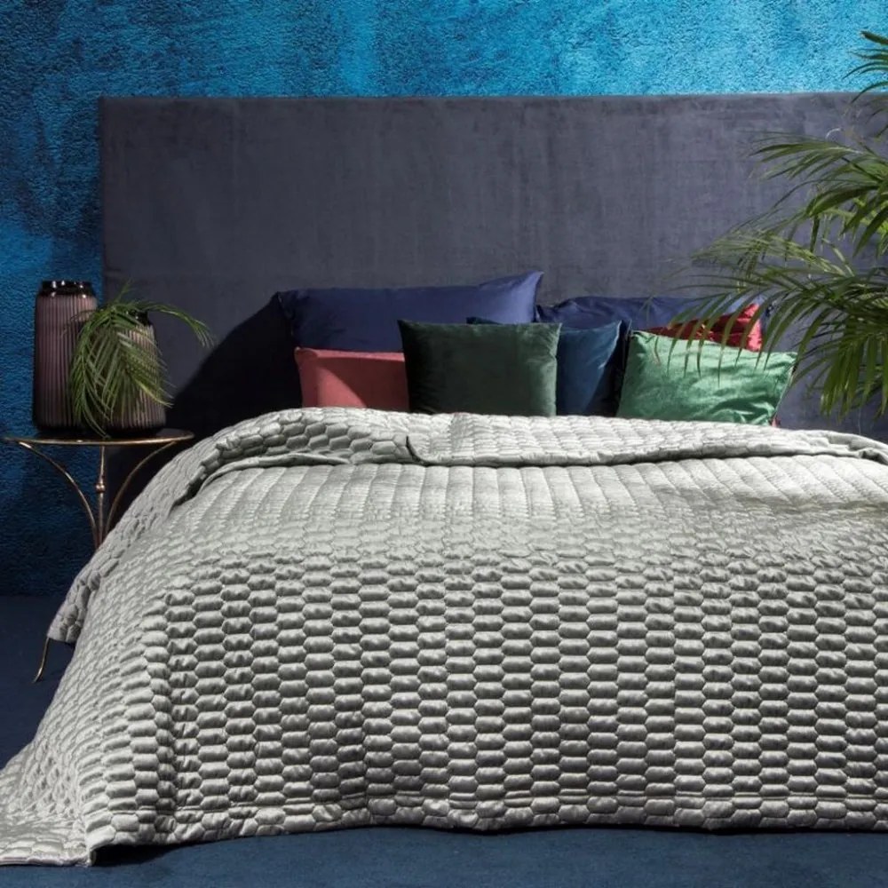 Cuvertură de pat de calitate culoarea gri deschis Lăţime: 220 cm | Lungime: 240 cm