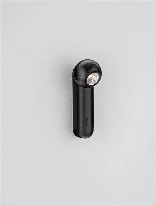 Aplica cu spot LED stil minimalist 3000K NOTIC negru