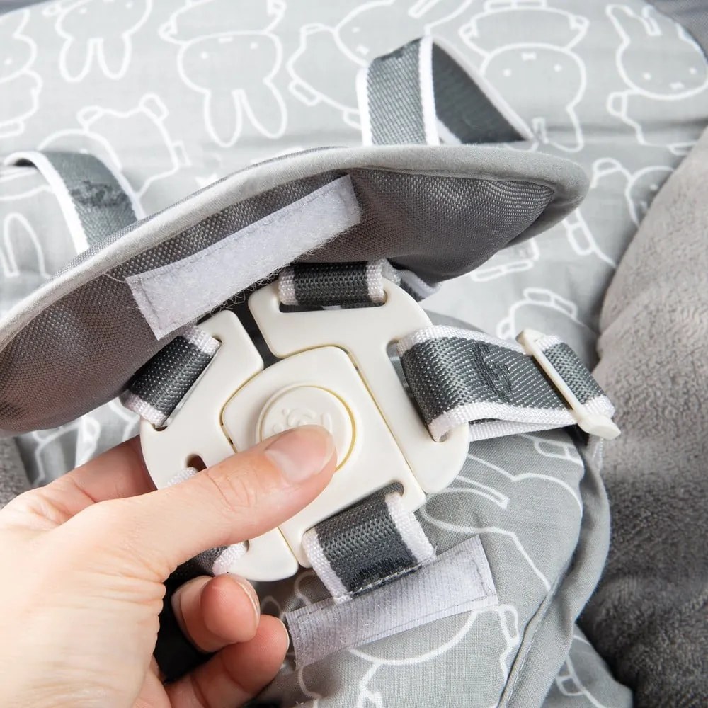 Scaun de masă pentru bebe taupe Miffy – Roba