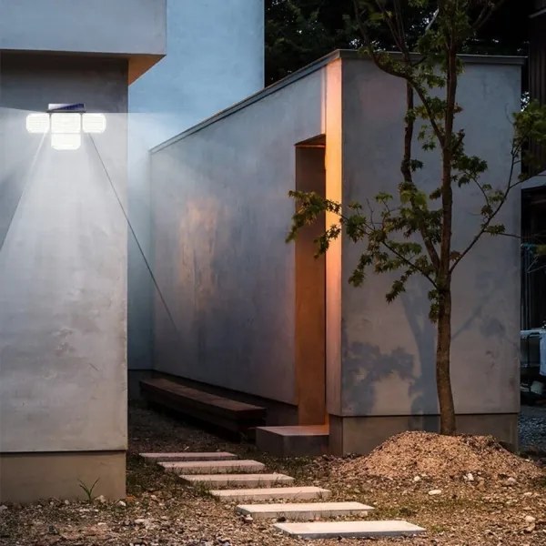 Aplică LED solară cu senzor Brilagi WALLIE LED/5W/5,5V IP65