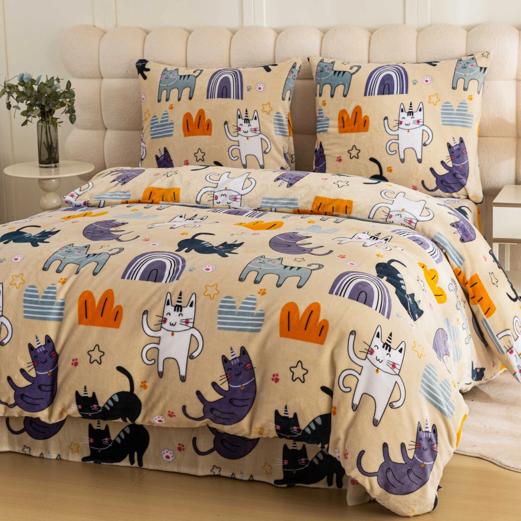 Lenjerie din microplush PURRSLEEP bejă Dimensiunile lenjeriei: 70 x 90 cm | 140 x 220 cm