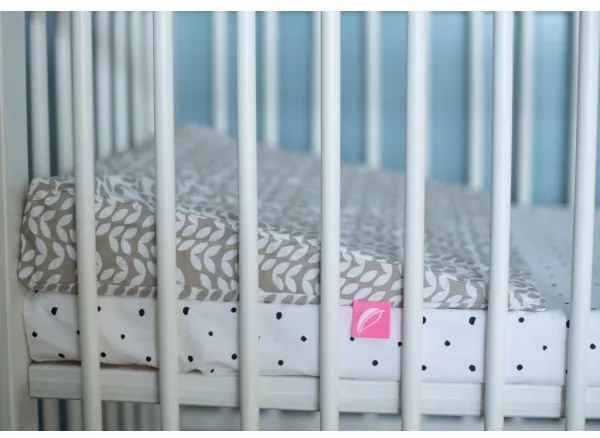 MOTHERHOOD - Pernă tip pană 60x45 cm, 0-6 luni, maro