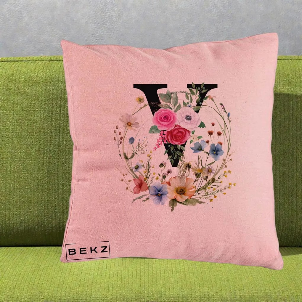 Cadou Personalizat - Perna Personalizata Monograma Florala Litera V cu Coroana, 40x40 cm, Roz, Husa Detasabila, Perna Inclusa, BEKZ®