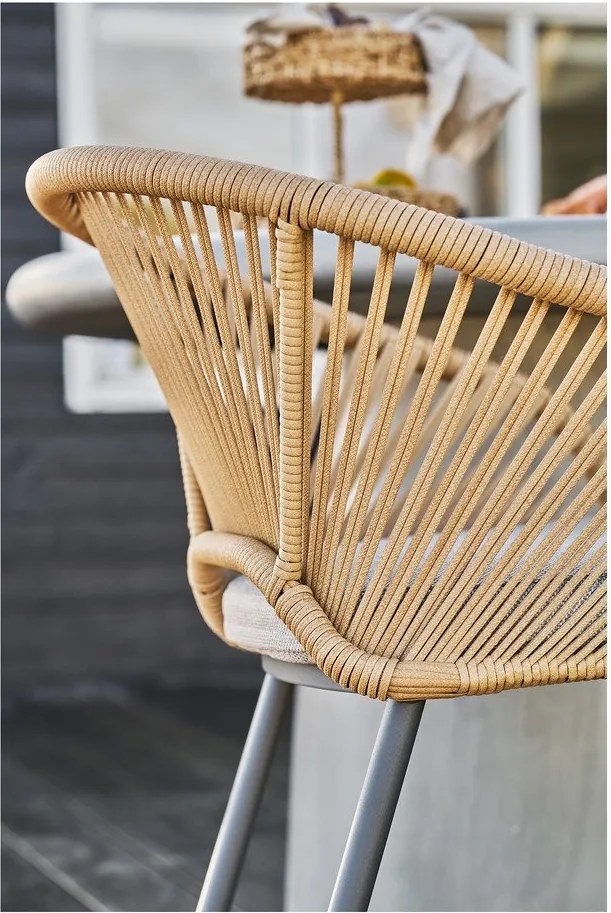 Scaun de grădină bej din metal/capitonat Novella – House Nordic