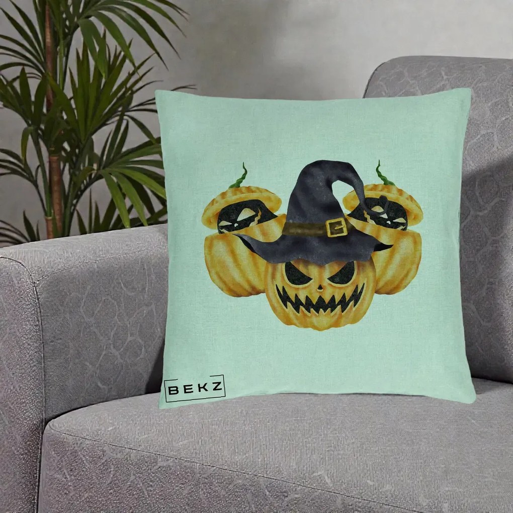 Perna Decorativa Trio Dovleci Jack-o-Lantern cu Palarie Vrajitoare, 40x40 cm, Verde Menta, Husa Detasabila, Perna Inclusa, BEKZ®